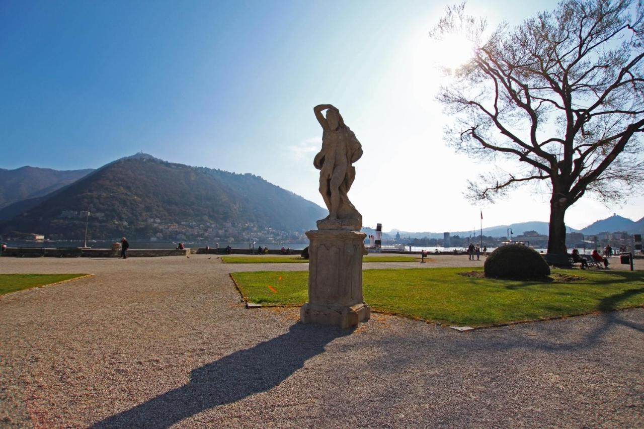 Art Design Appartamento Con Terrazzo By Logicasa Lake Como Kültér fotó